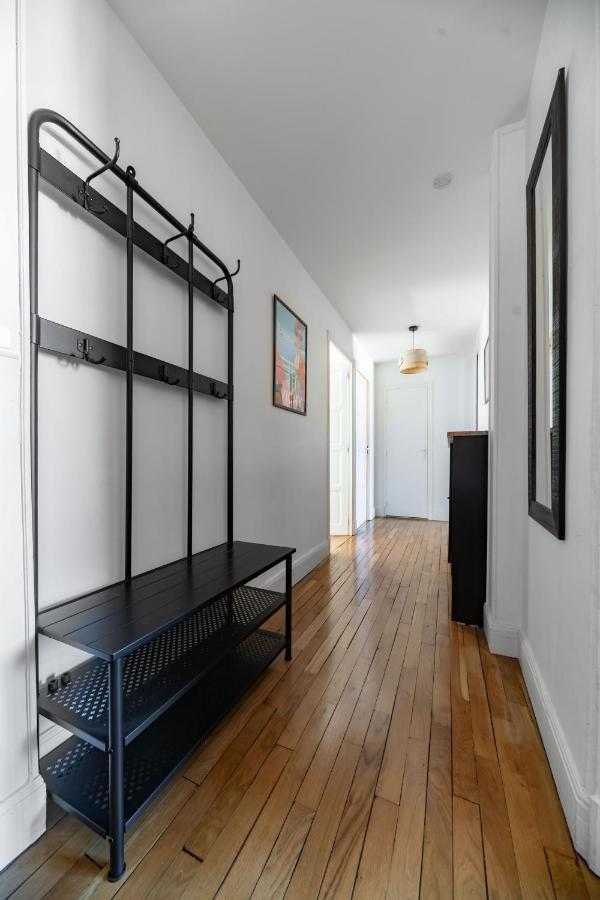 Le Belfort - Grand Appartement Avec Terrasse Et Parking Prive 维琪 外观 照片