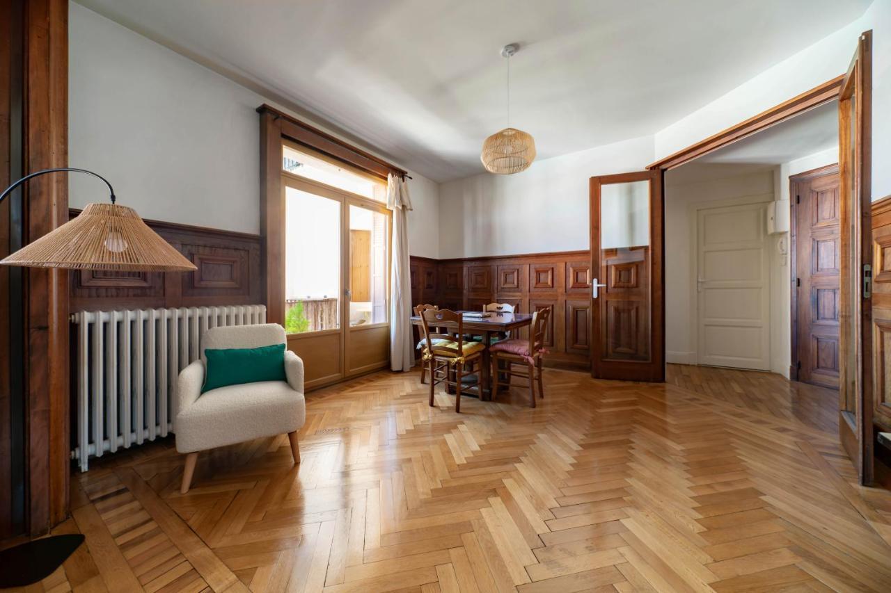 Le Belfort - Grand Appartement Avec Terrasse Et Parking Prive 维琪 外观 照片