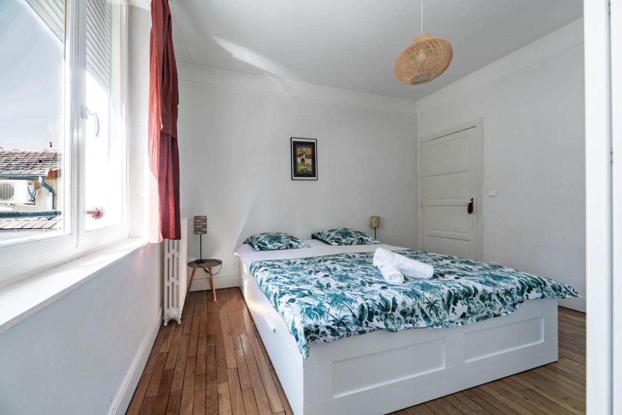 Le Belfort - Grand Appartement Avec Terrasse Et Parking Prive 维琪 外观 照片