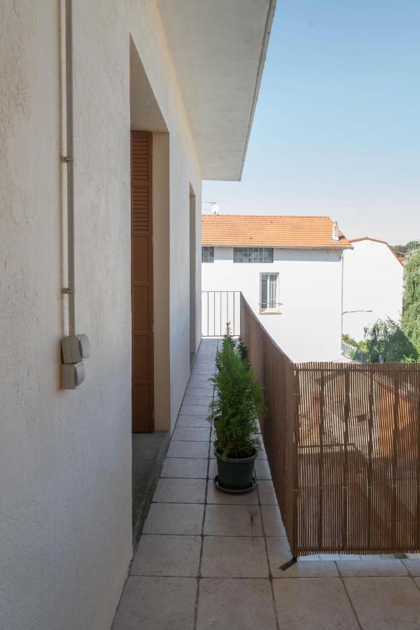 Le Belfort - Grand Appartement Avec Terrasse Et Parking Prive 维琪 外观 照片